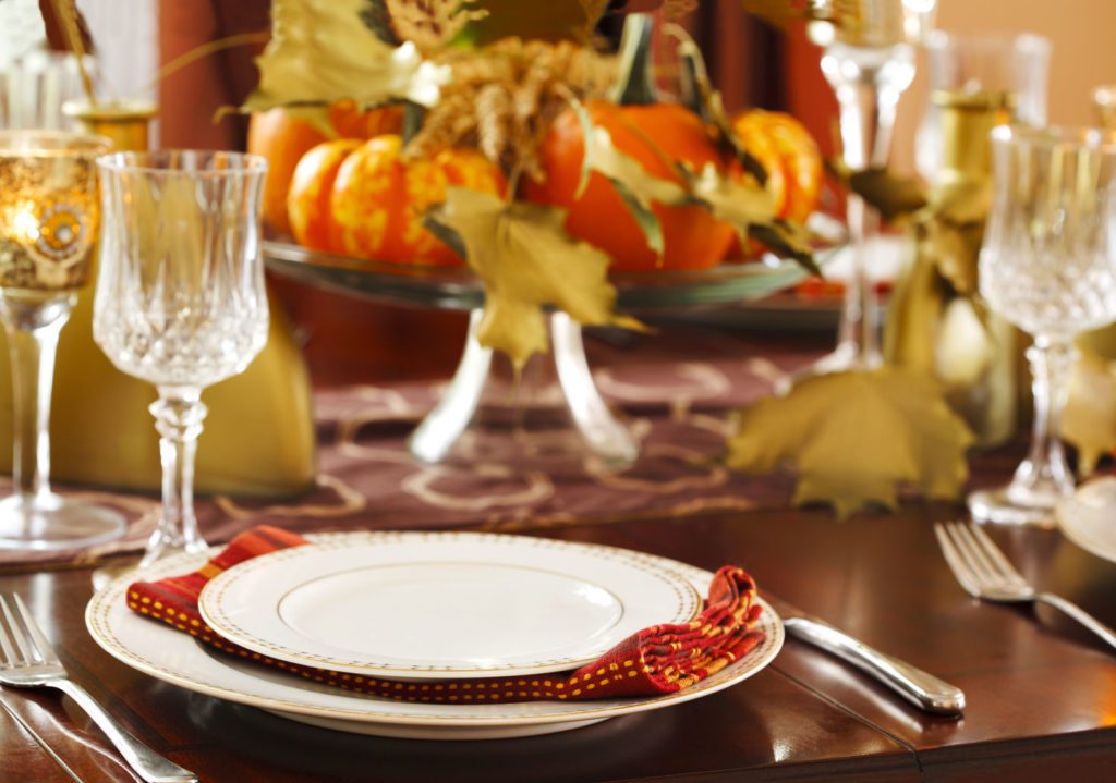 Traditional Thanksgiving tablescape ideas