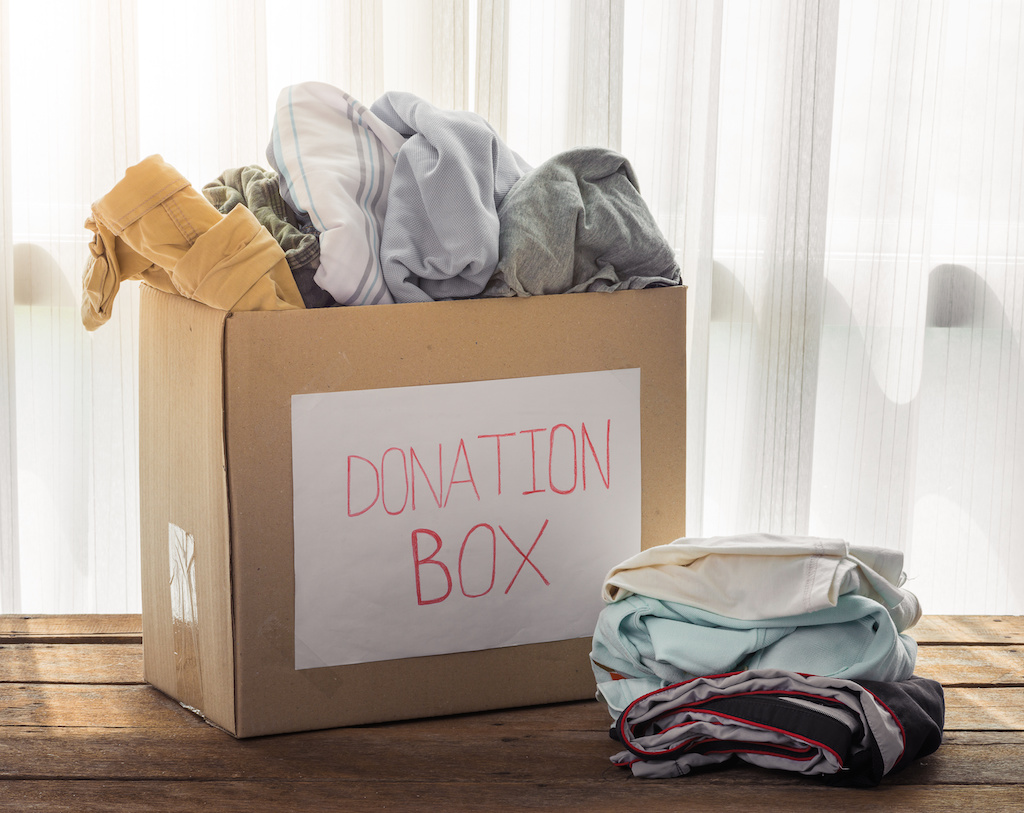 Sort through all the belongings in your home to decide whether they should be donated, recycled, trashed, or taken to your new home. credit: Sira Jantararungsan 123rf com